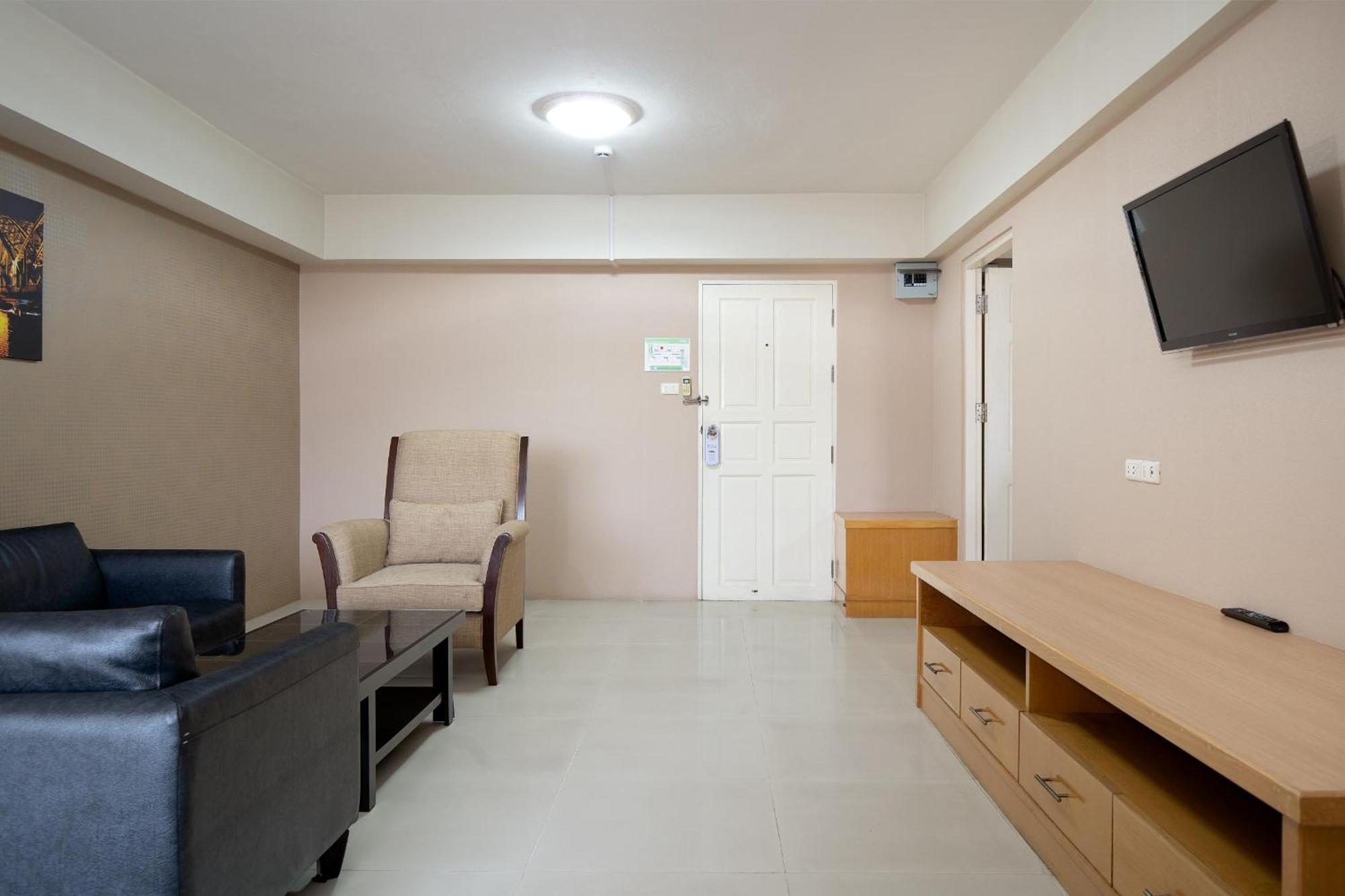 P-Park Hotel Bangkok Dış mekan fotoğraf