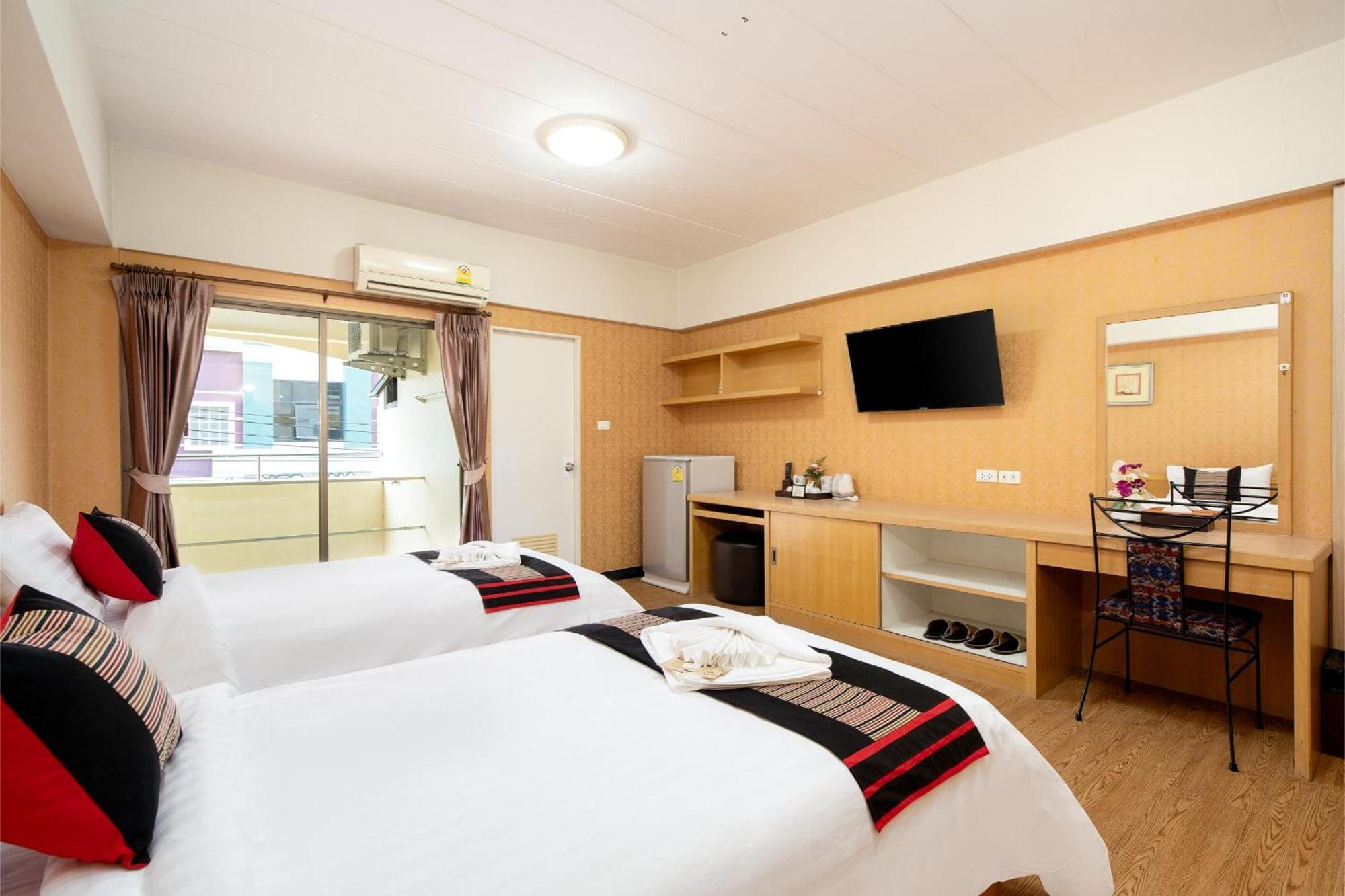 P-Park Hotel Bangkok Dış mekan fotoğraf