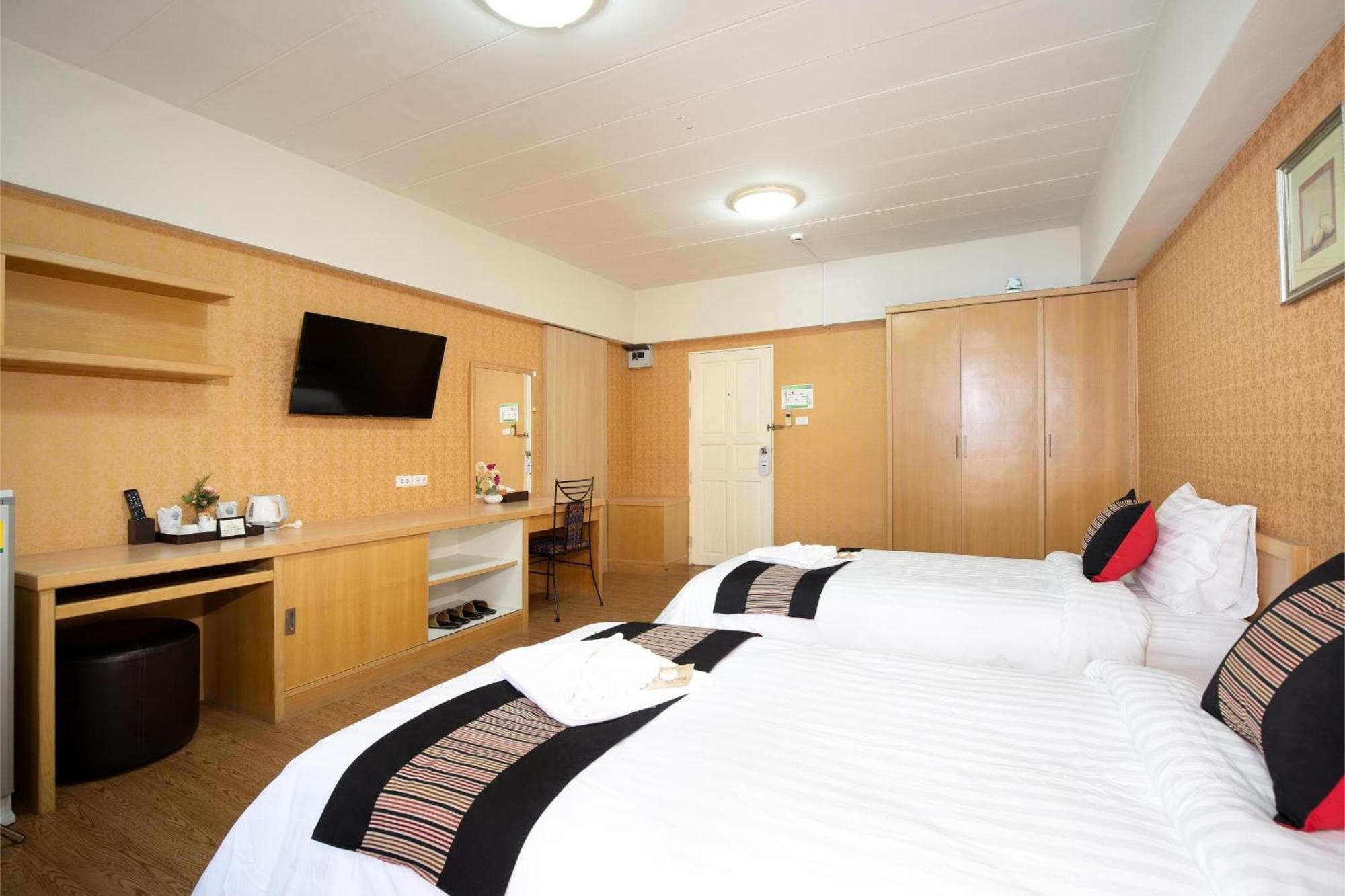 P-Park Hotel Bangkok Dış mekan fotoğraf