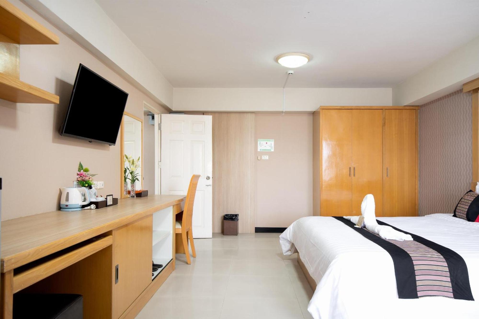 P-Park Hotel Bangkok Dış mekan fotoğraf