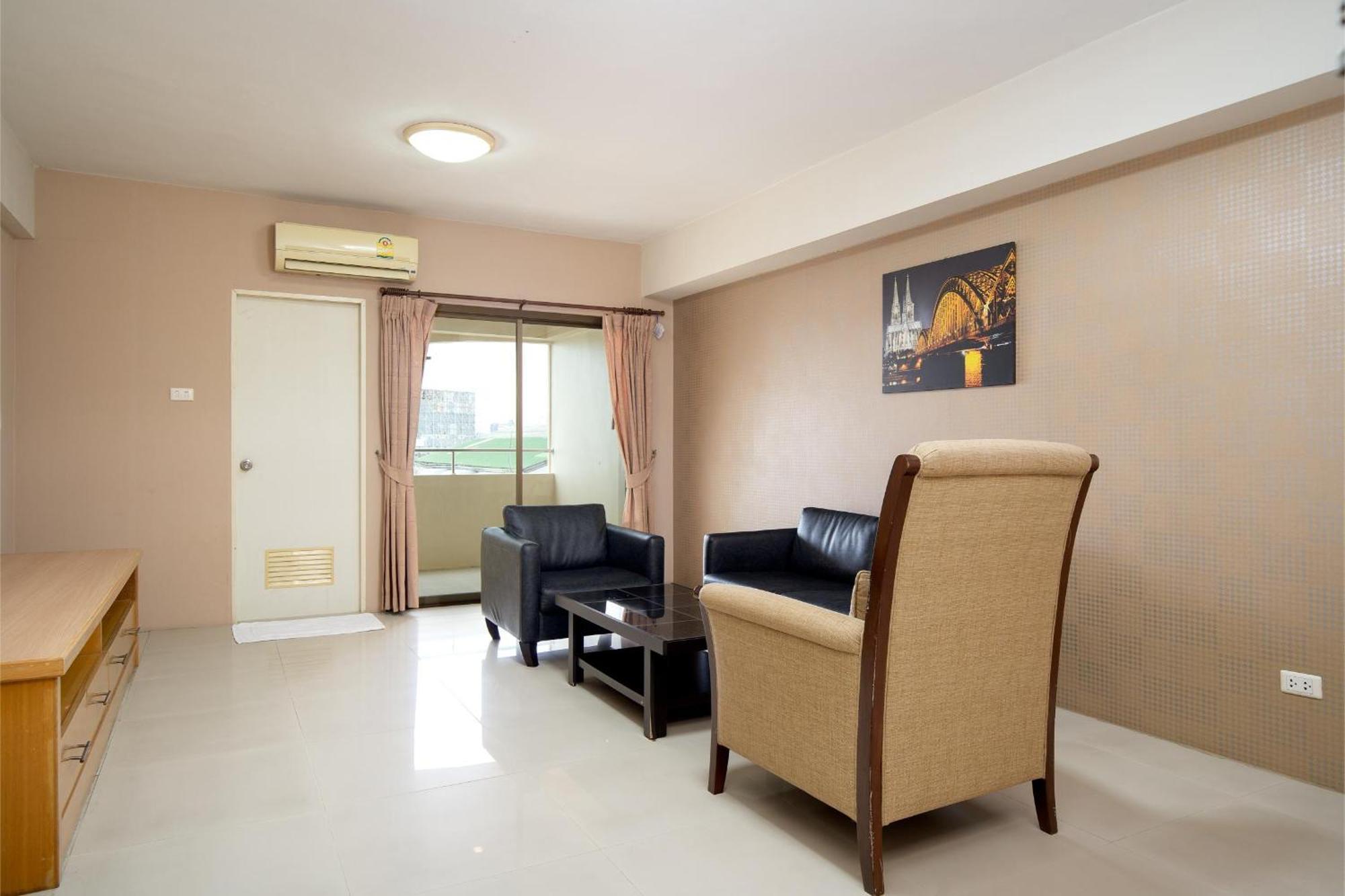 P-Park Hotel Bangkok Dış mekan fotoğraf