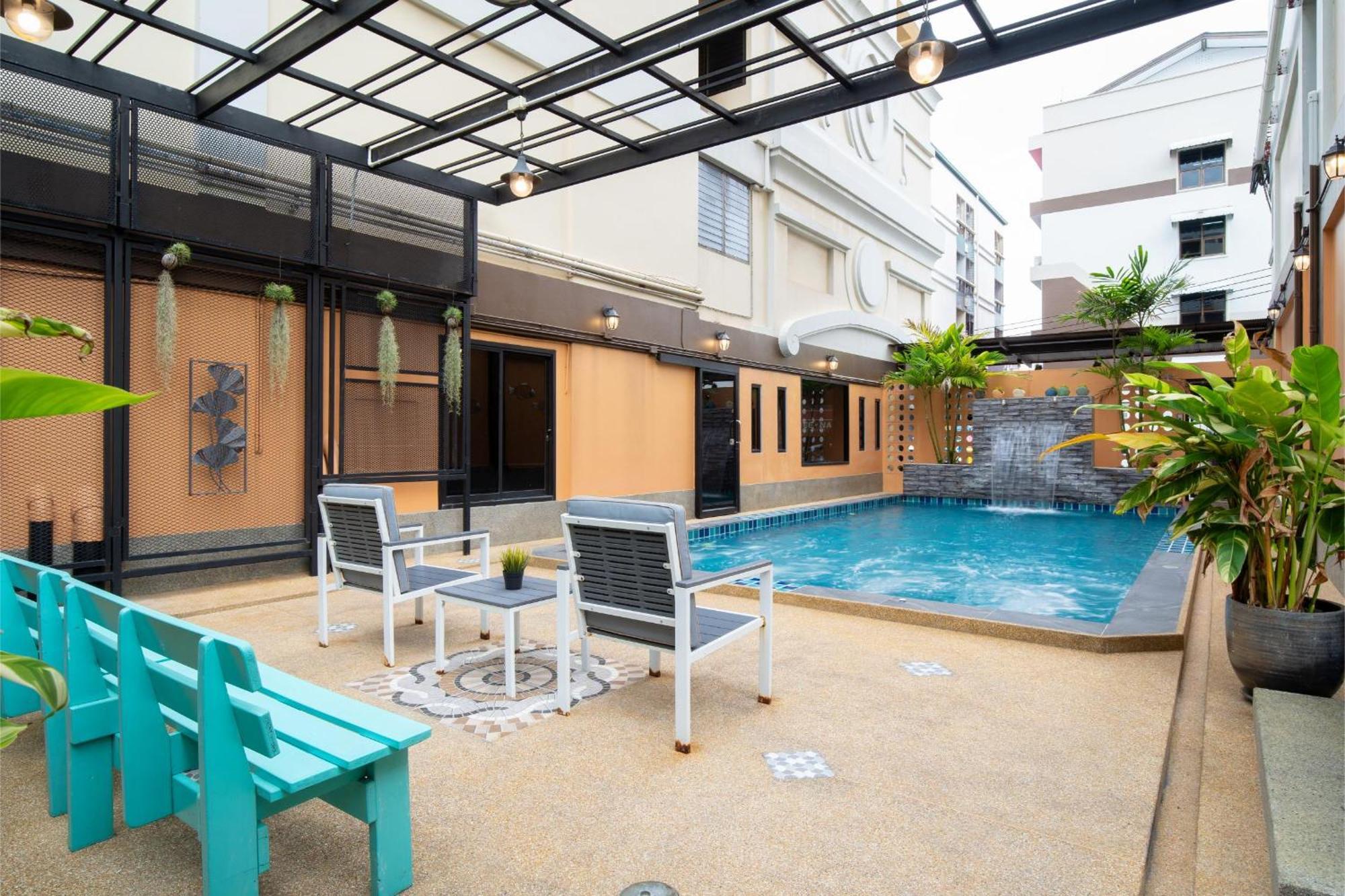 P-Park Hotel Bangkok Dış mekan fotoğraf