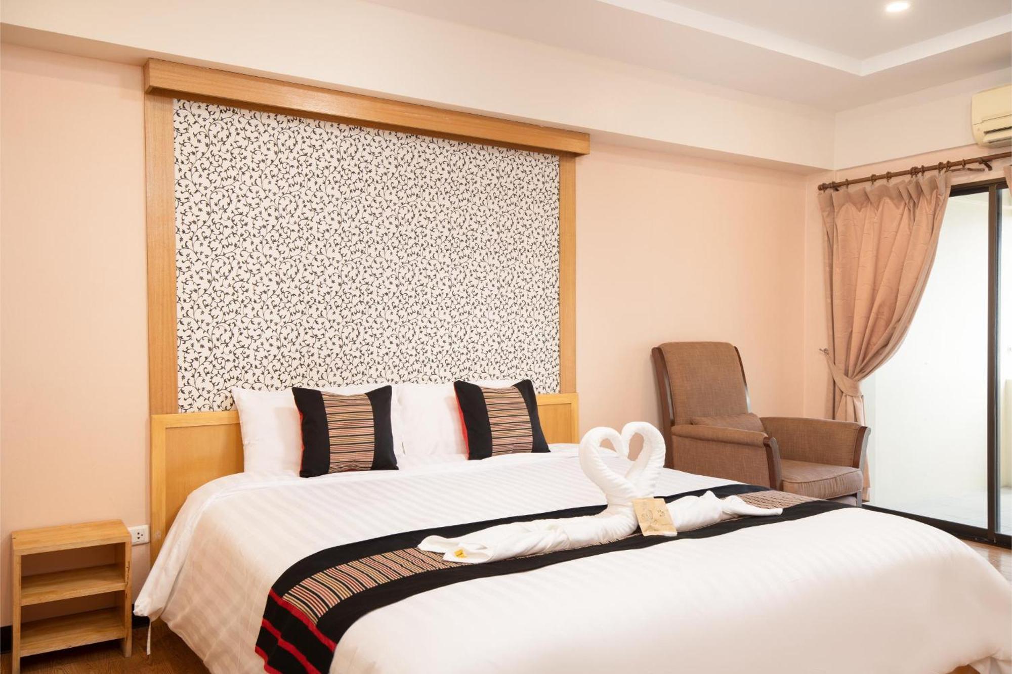 P-Park Hotel Bangkok Dış mekan fotoğraf