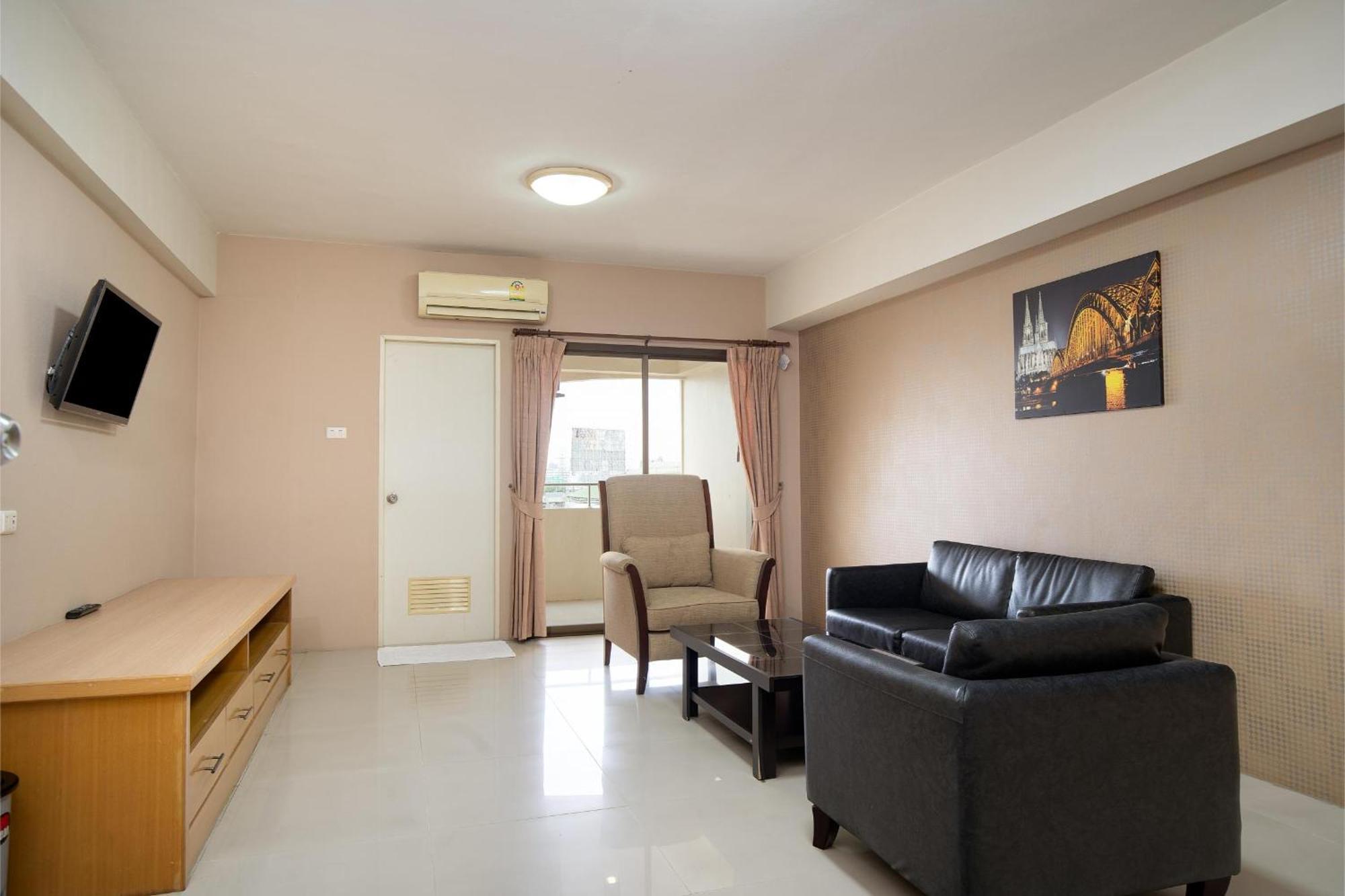 P-Park Hotel Bangkok Dış mekan fotoğraf