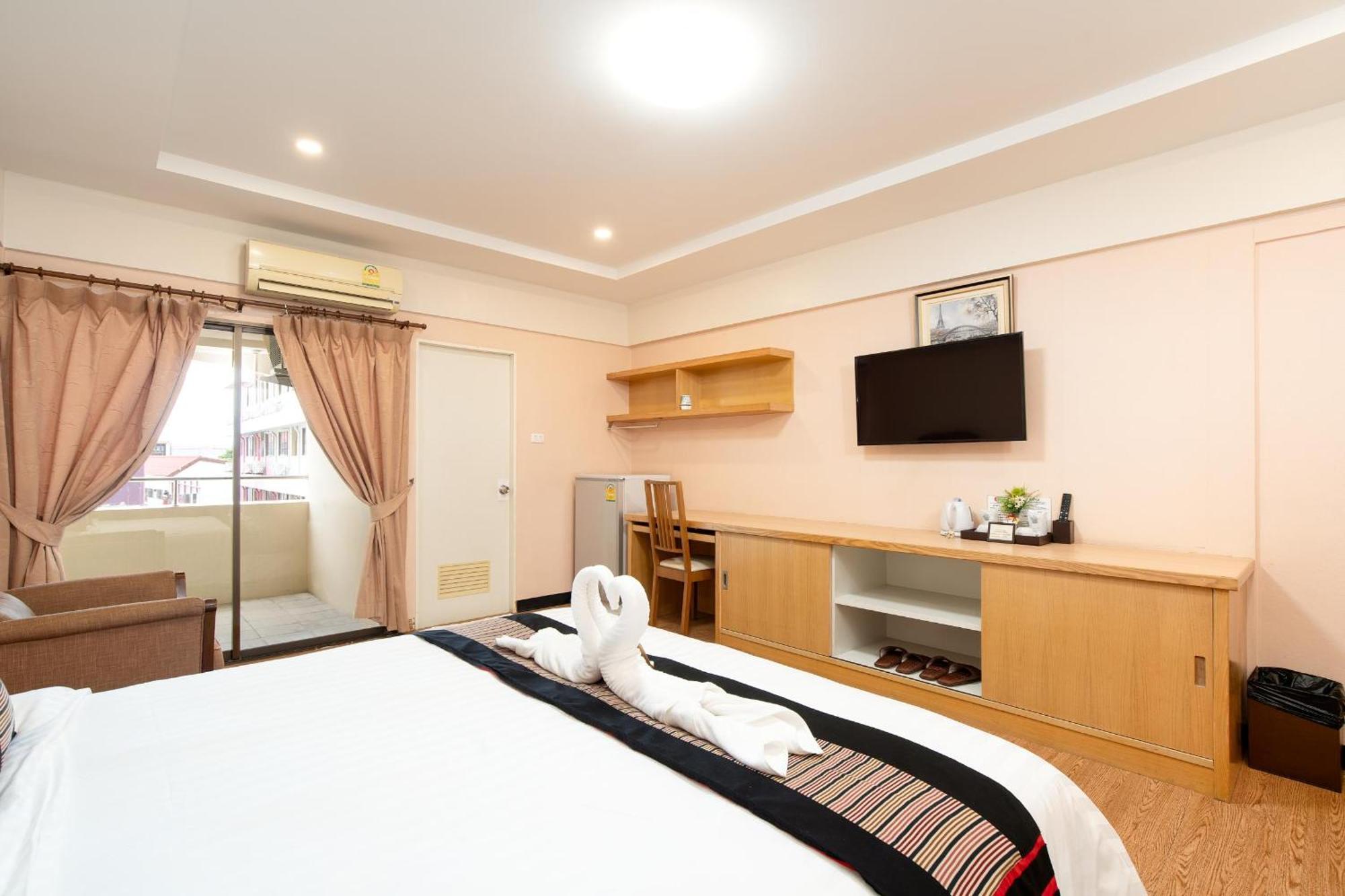 P-Park Hotel Bangkok Dış mekan fotoğraf