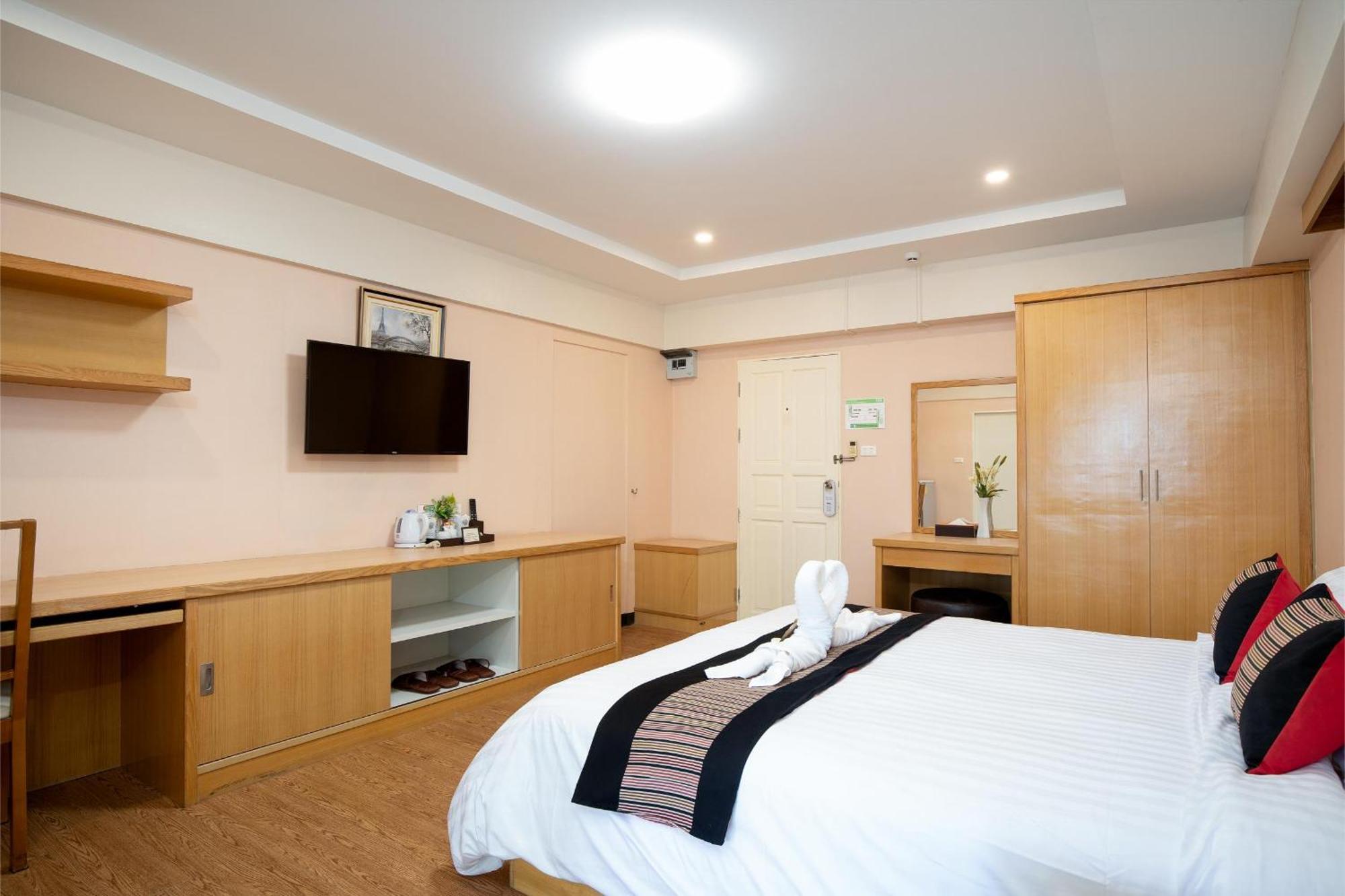 P-Park Hotel Bangkok Dış mekan fotoğraf