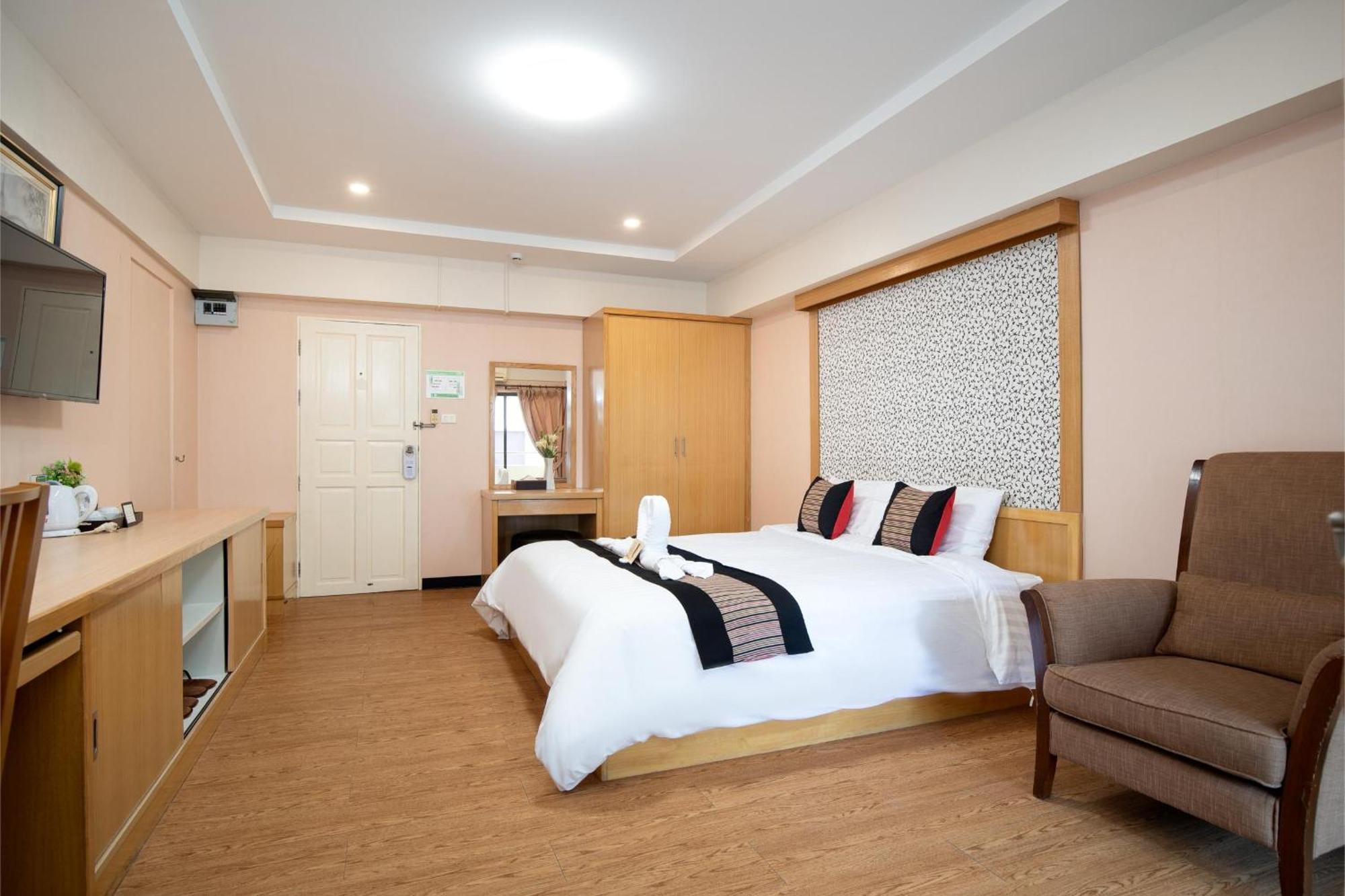 P-Park Hotel Bangkok Dış mekan fotoğraf