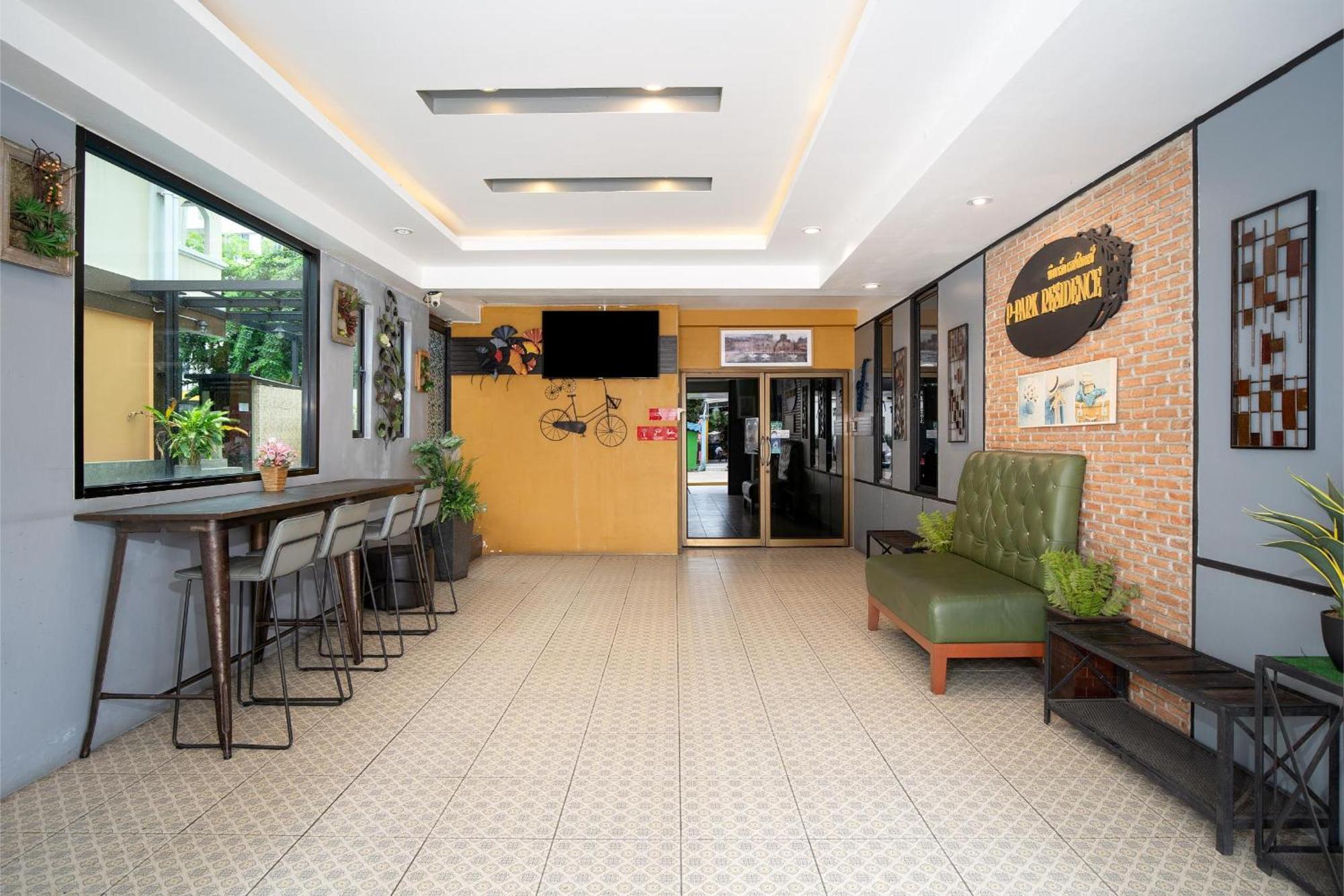 P-Park Hotel Bangkok Dış mekan fotoğraf